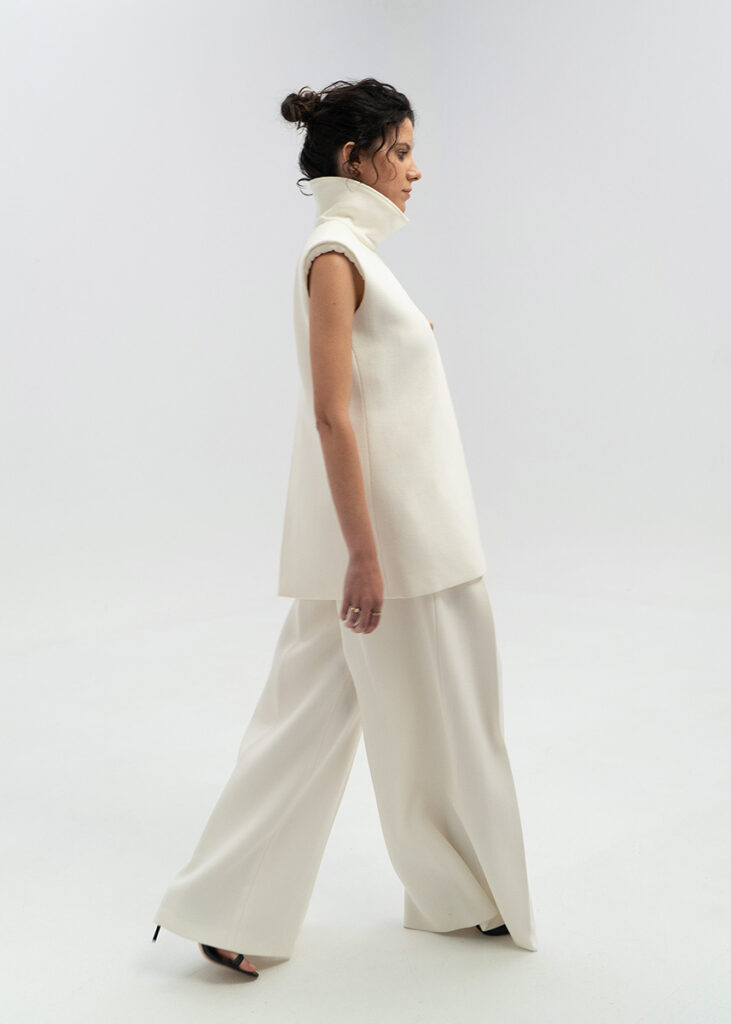 Drop, Les cinc llunes, trajes elegante, mujer, blanco